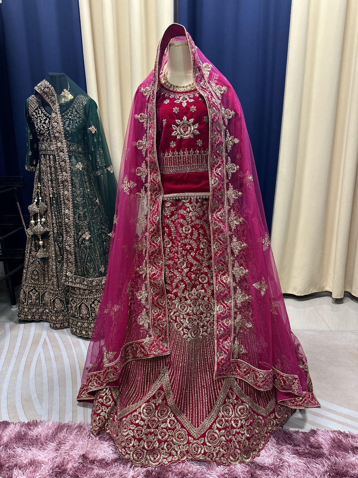 Grand Stone Pink Magenta Lengha