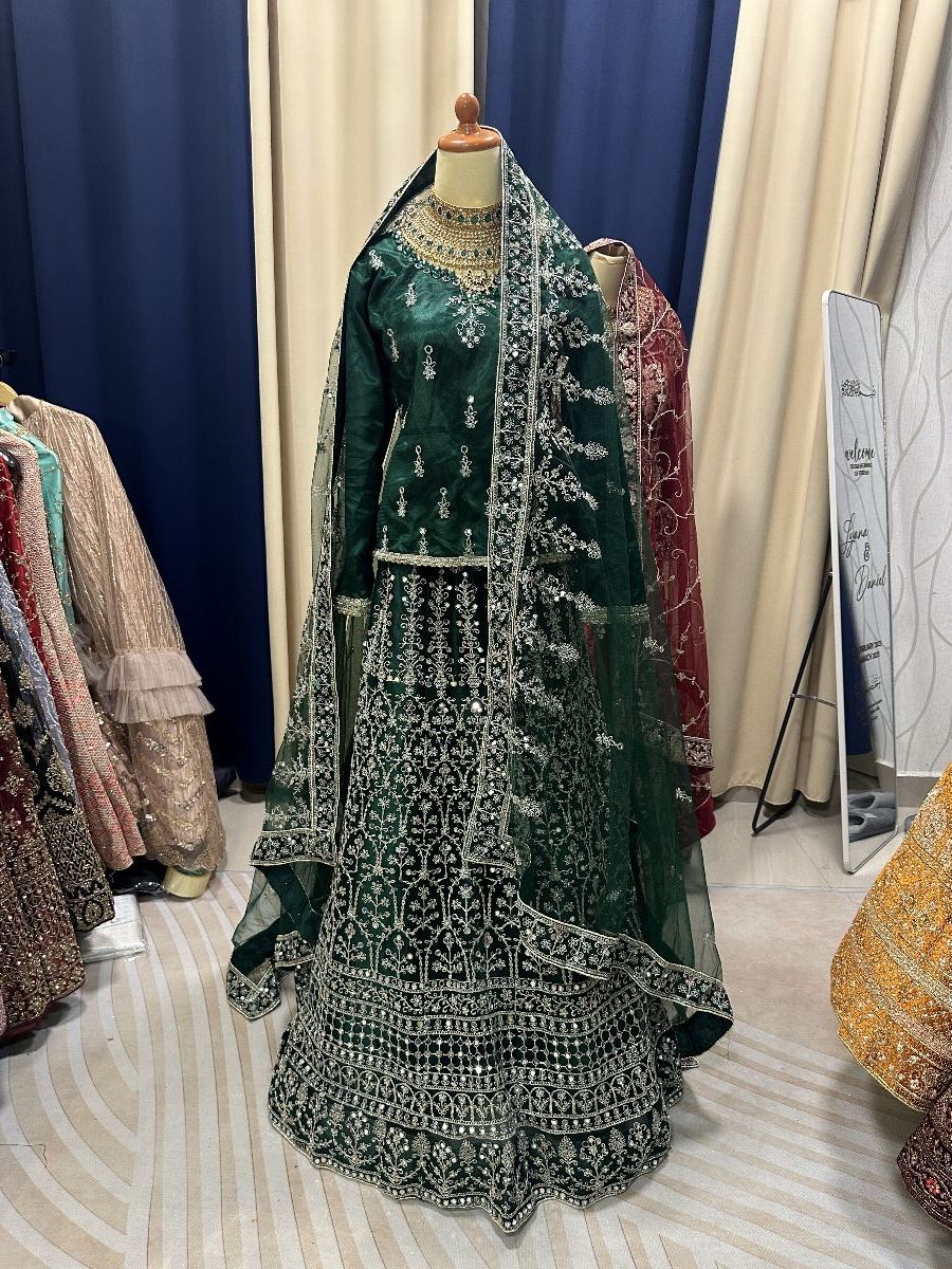 Grand Stones Emerald Green Lengha