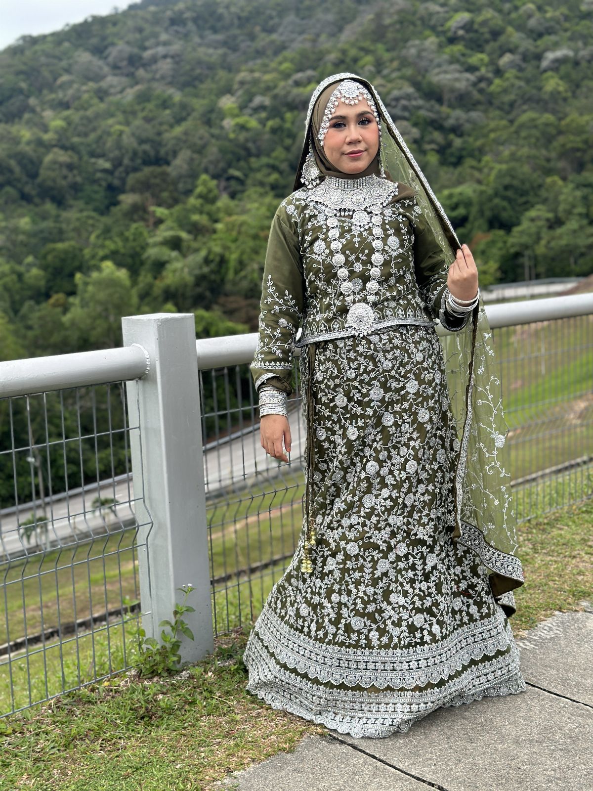 Grand Stones Moss Green Lengha