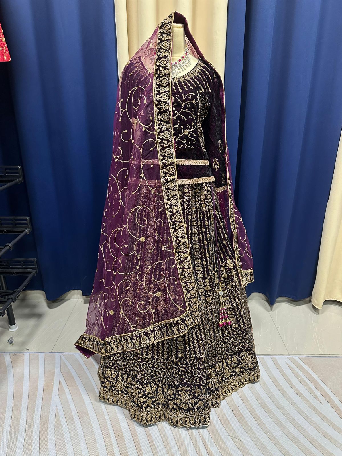 Grand Velvet Stones Eggplant Purple