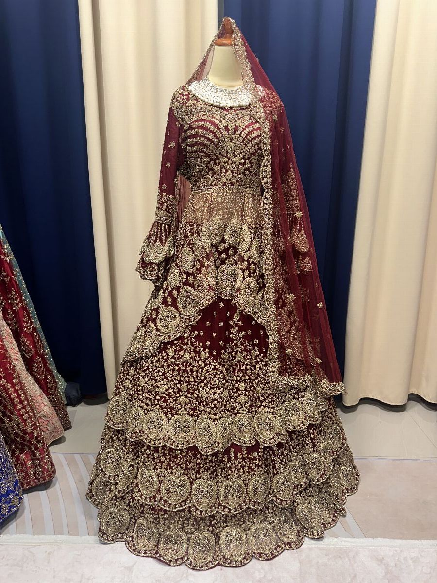 Grand Trailcut Maroon Lengha