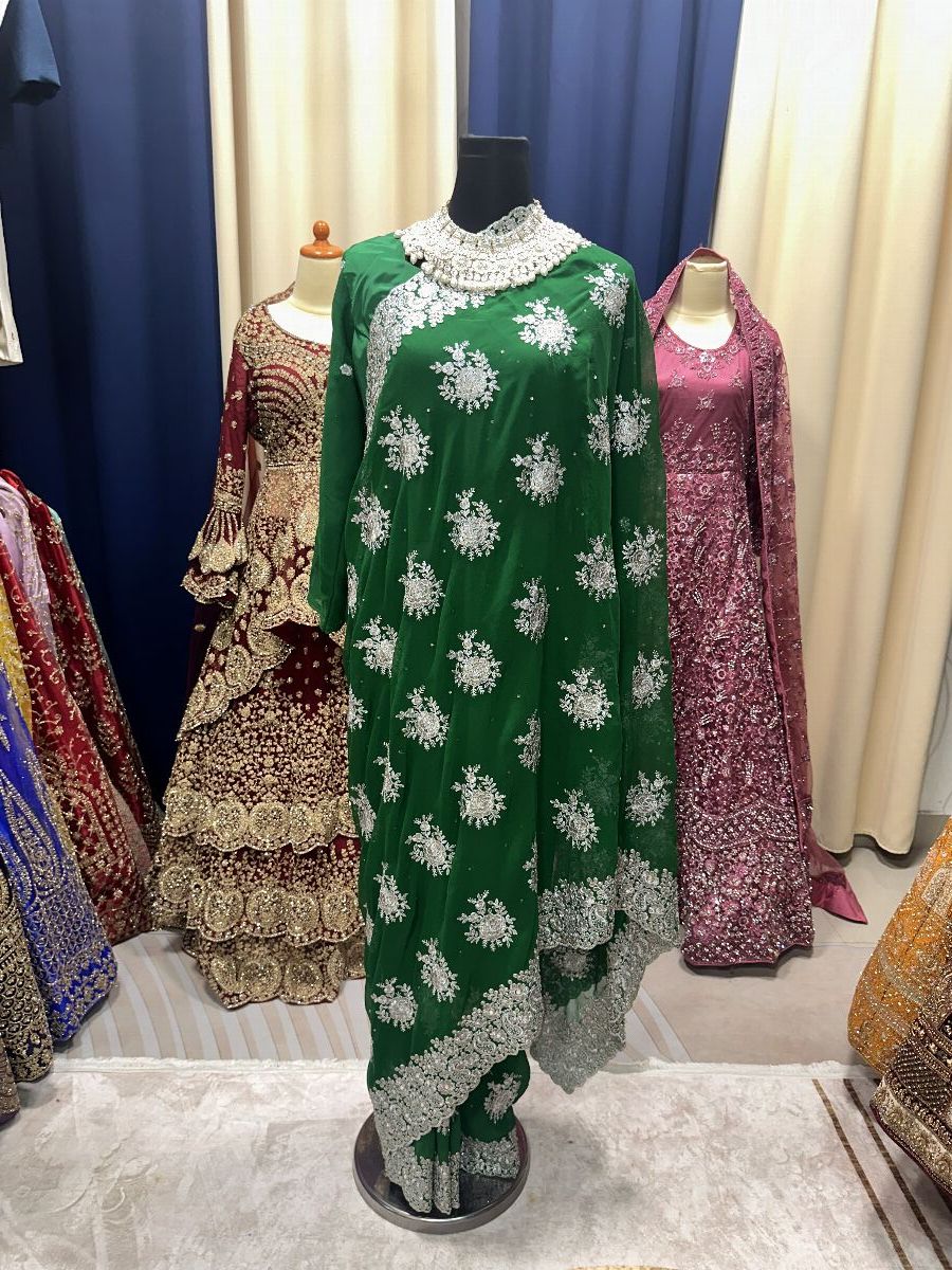 Grand Leaf Green Saree