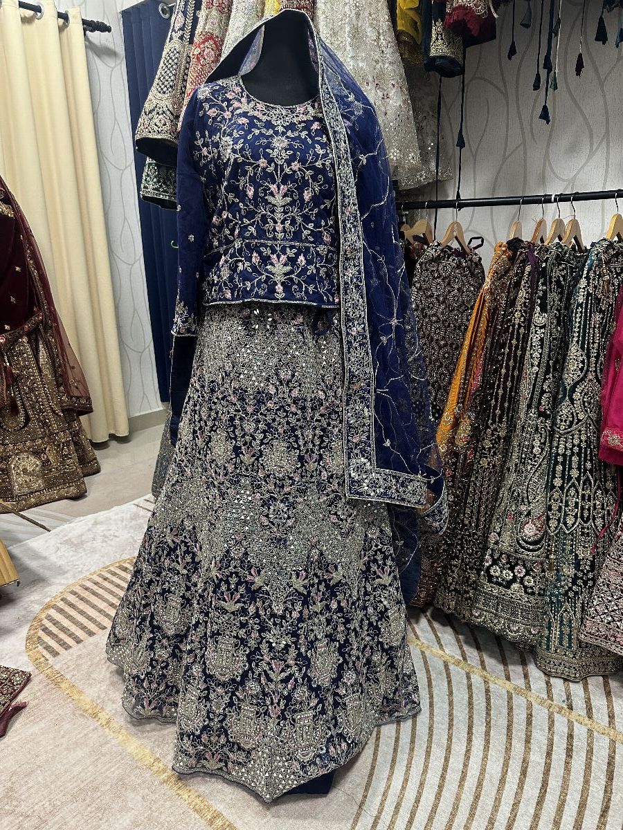 Grand Mirror Navy Blue Lengha